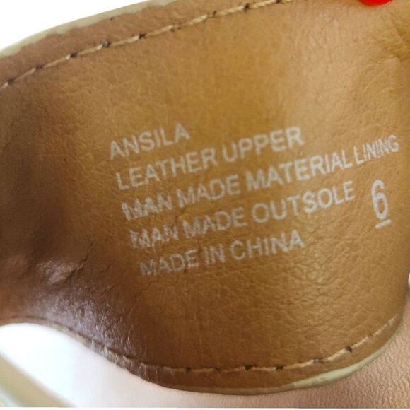 Yellowbox Zebra Ansila Leather Sandal Women's Size 6 M - Picture 10 of 10